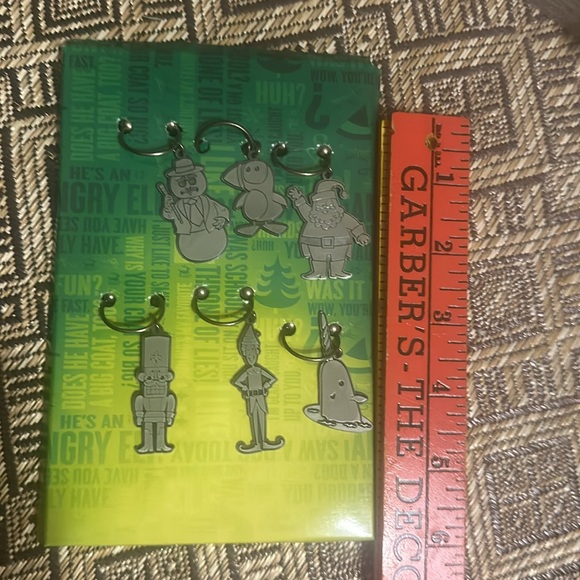 💥 $5 if bundled - ELF Wine Glass Charms 6 piece set New in Box - Picture 7 of 8